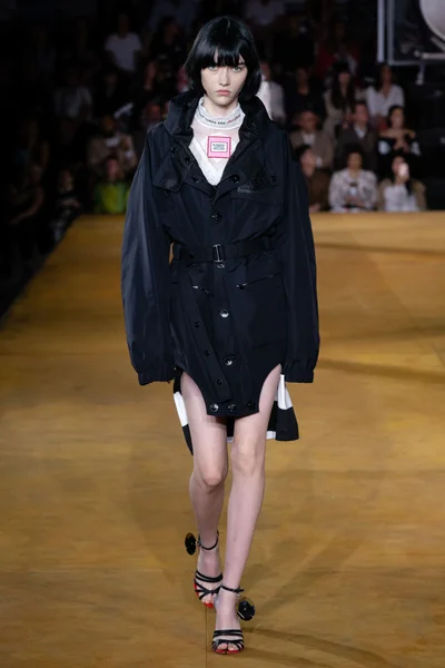 Look 95